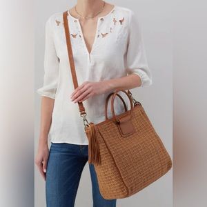 NWT HOBO - SHEILA Large Satchel in Natural Raffia 13.5" W x 14" H x 5.5" D